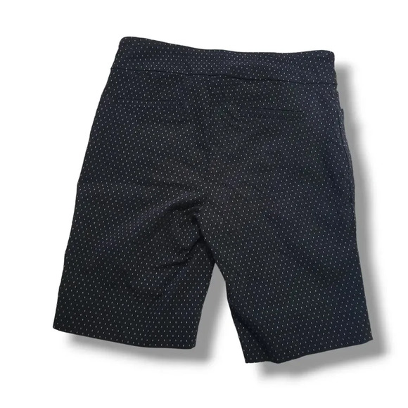 Hilary Radley Women's black pullover midi shorts - small - Picture 3 of 6